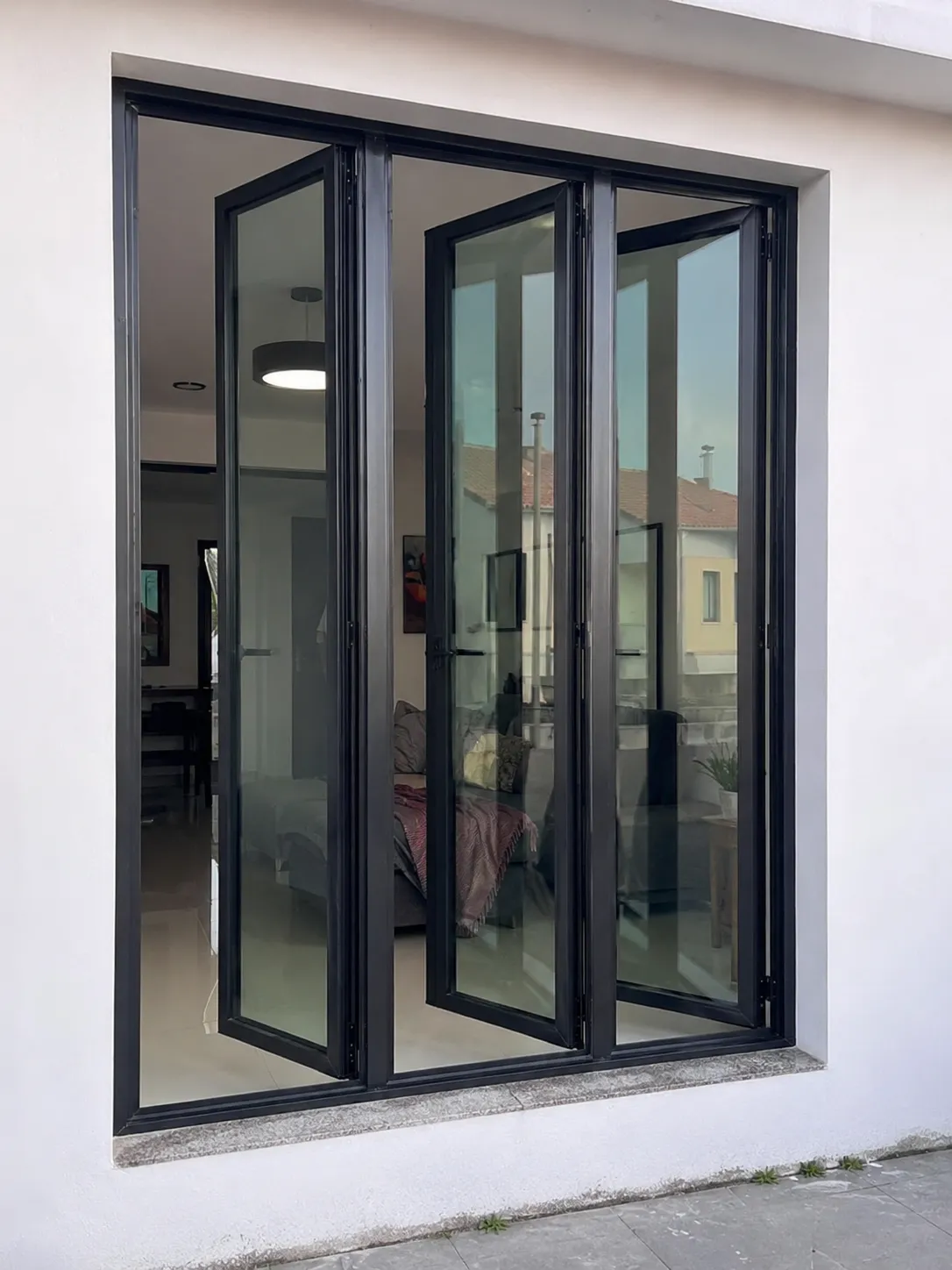 Venta e instalación de puertas de aluminio en Xalapa